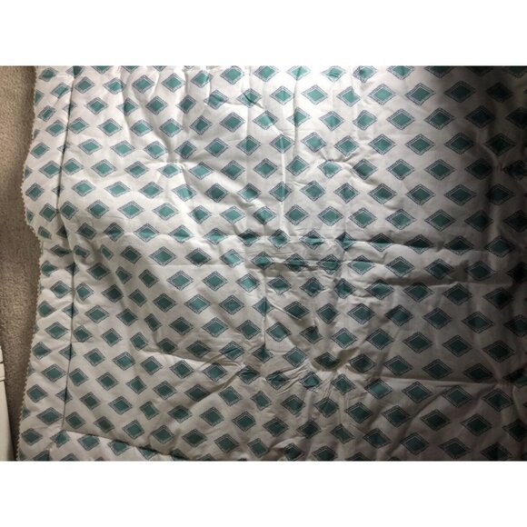 Levtex Animal Crib Comforter - Picture 4 of 7